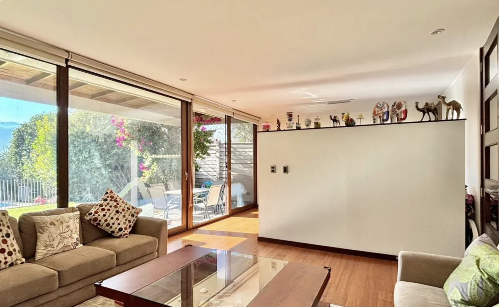 Sala de estar con salida a terraza