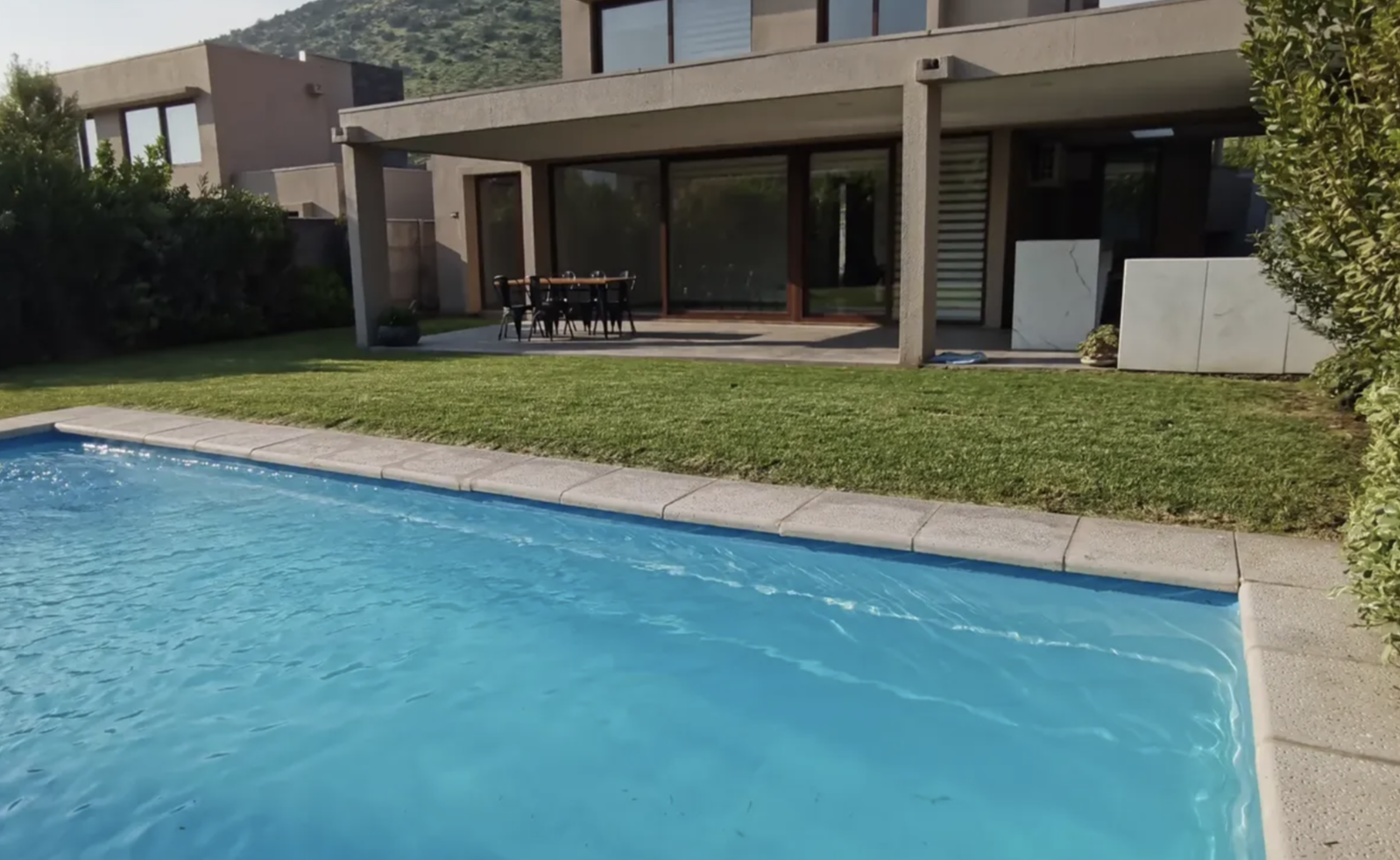 Casa Mediterranea en Arriendo, Barrio Chamisero